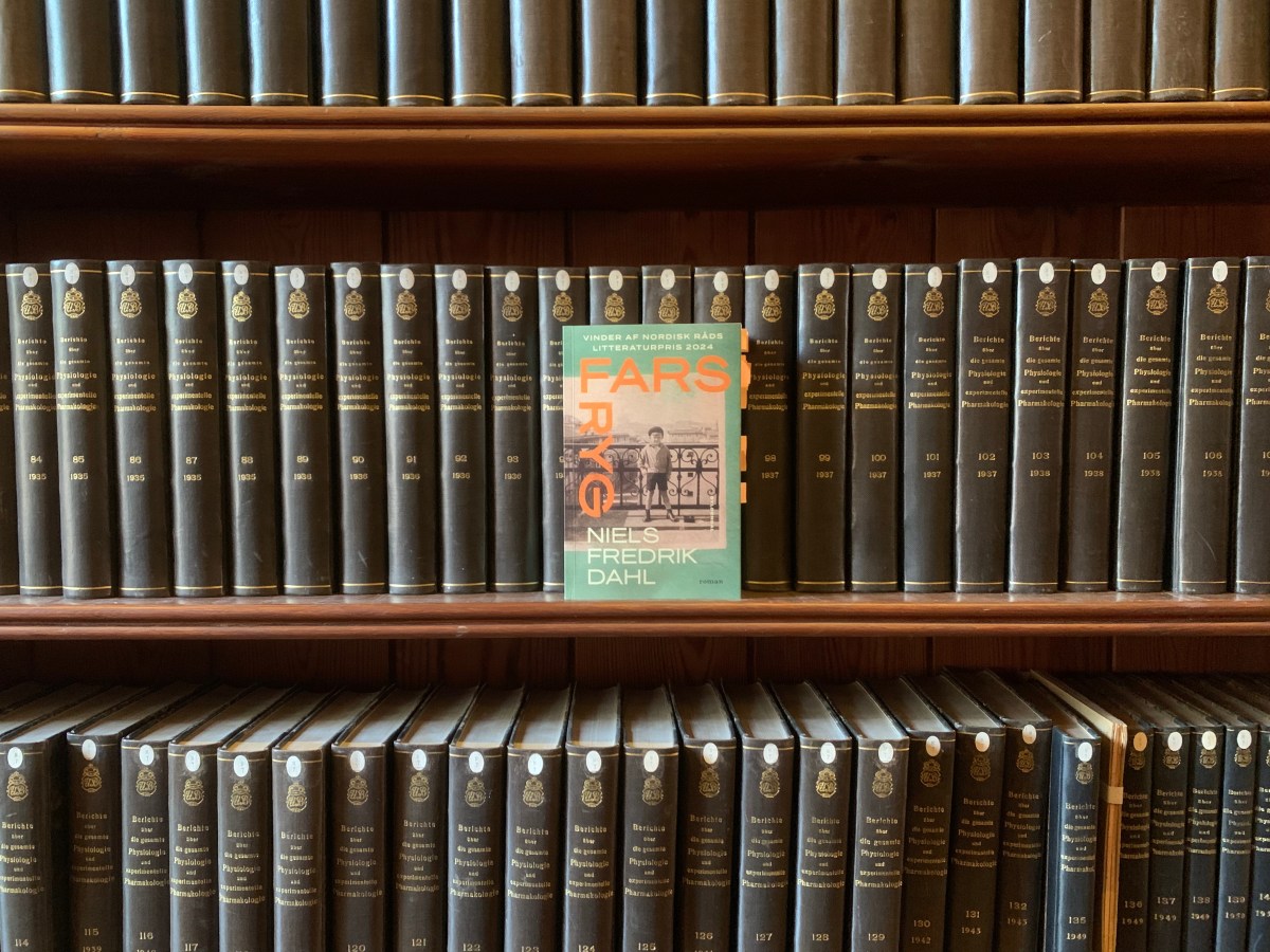 Norske Niels Fredrik Dahl gør det eventyrlige uvigtigt, stiller skarpt og knuser dit&nbsp;hjerte